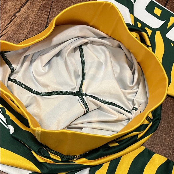 Xlusion Vibrant Green and Yellow Green Bay Football Leggings Size S - Picture 7 of 10